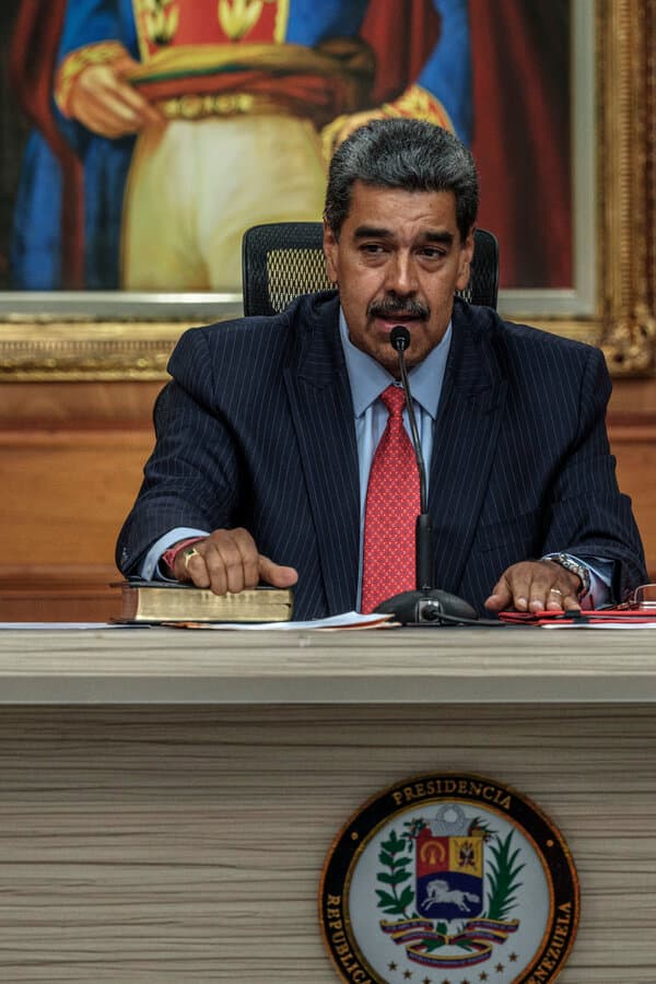 A photograph showing the Justice Department building in Washington D.C., representing the US government's legal stance on Venezuelan drug cartels