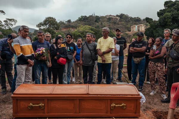 Mourners gathering in Caracas to honor the victims of the recent US military operation.